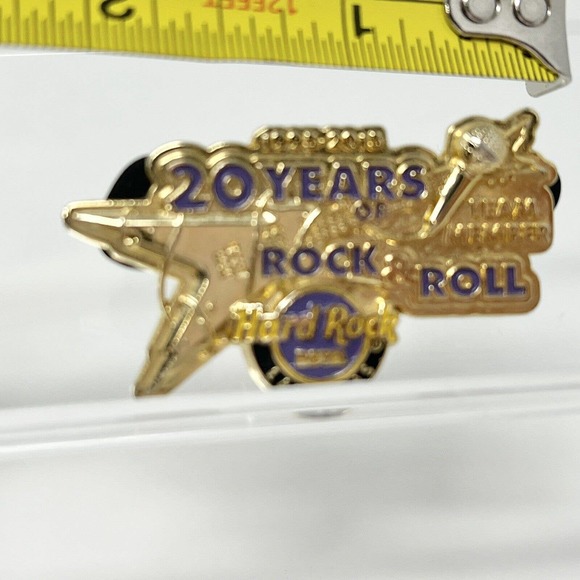 20 Years Of Rock Hard Rock Hotel And Casino Las Vegas Staff Pin Cafe RARE HTF - Picture 5 of 6